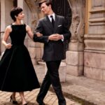 Thomasin McKenzie e Ansel Elgort nei panni di Audrey Hepburn e Hubert de Givenchy in "Cena con Audrey"