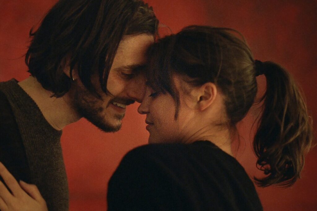 1_The Echo Chamber_Luca Marinelli_Alicia Vikander_01408591_©Indigo Film_Versus.mov