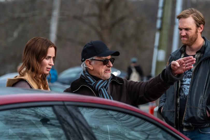 Steven Spielberg set Disclosure Day