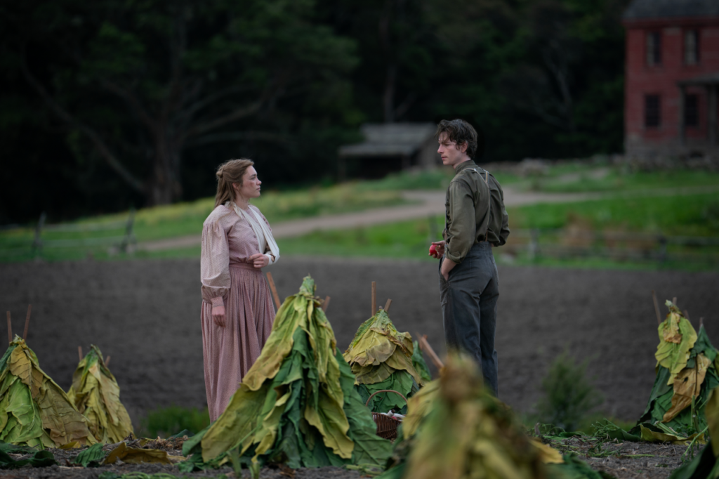 Florence Pugh nei panni di Cathy Ames, Mike Faist nei panni di Charles Trask in 'East of Eden' di Netflix