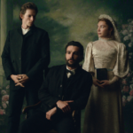 Mike Faist nei panni di Charles Trask, Christopher Abbott nei panni di Adam Trask, Florence Pugh nei panni di Cathy Ames in 'East of Eden' di Netflix