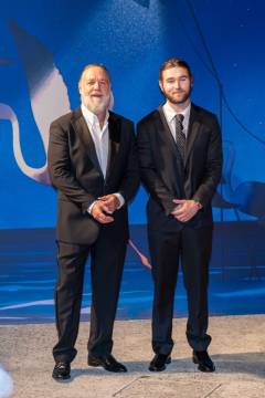 Russell Crowe e il figlio Tennyson Spencer Crowe a Venezia 83 - foto Martina Dal Piano per Think Movies