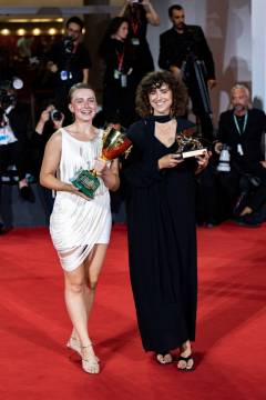 Venezia 2026 - Woman Unknwon - leone d'oro e coppa volpi - foto Martina Dal Piano per Think Movies