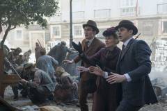 Prime Video_Young Sherlock_S1_Hero Fiennes Tiffin_Dónal Finn_Natascha McElhone_2 (Photo credit_ Dan Smith) (1)