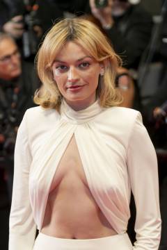 Emma Mackey - Cannes 79 - Credit Foto Martina Dal Piano per Think Movies