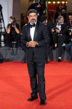 Pierfrancesco Favino a Venezia 2026 - foto Martina Dal Piano per Think Movies