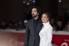 Marina de Tavaria e Diego Luna foto Luigi de Pompeis per Think Movies