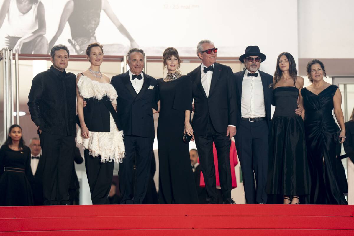 Cannes 79 il cast di Diamond sul red carpet Foto Martina Dal Piano per Think Movies 