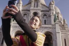 Emily_in_Paris_n_S4_E9_00_00_20_13R