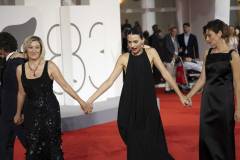 Romana Maggiora Vergano - Jasmine Trinca e Valeria Bruni Tedeschi a Venezia 83 - foto Martina Dal Piano per Think Movies