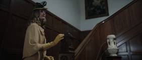 Monster__The_Ed_Gein_Story_n_S1_E1_00_34_27_06R